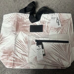 BNWT Aloha collection Rose Gold Palms Bundle
